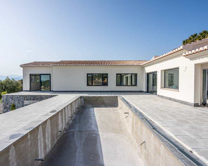 жилой дом в Санта-Люсия, Валенсия 11597675