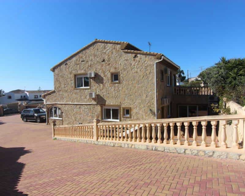 σπίτι σε Teulada, Comunidad Valenciana 11597692