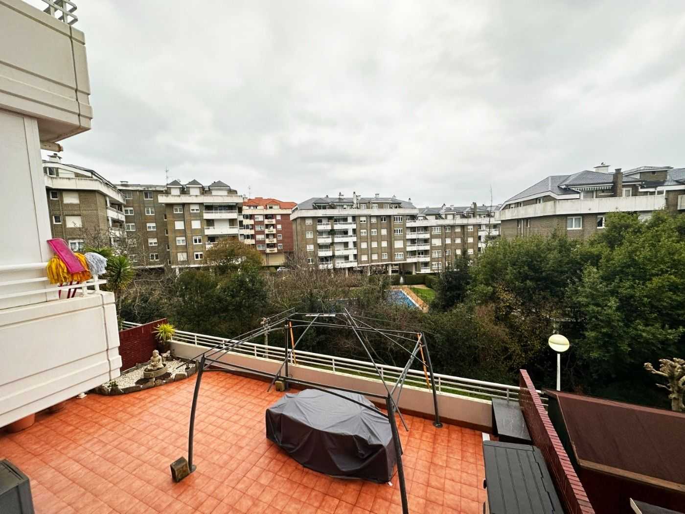 Condominium in Urdiales, Cantabria 11598071