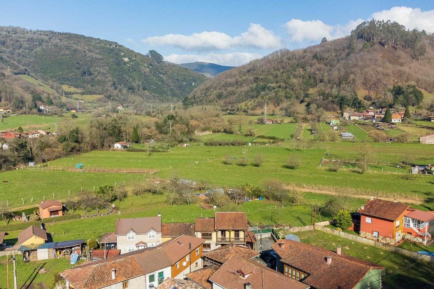 Ejerlejlighed i Trubia, Asturias 11598167