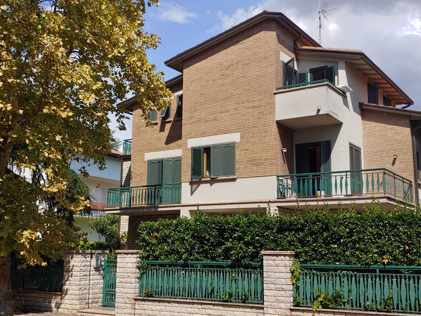 жилой дом в Assisi, Umbria 11598675
