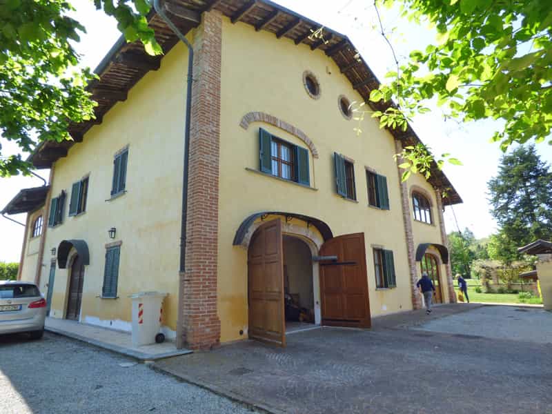 loger dans Narzole, Piemonte 11598692