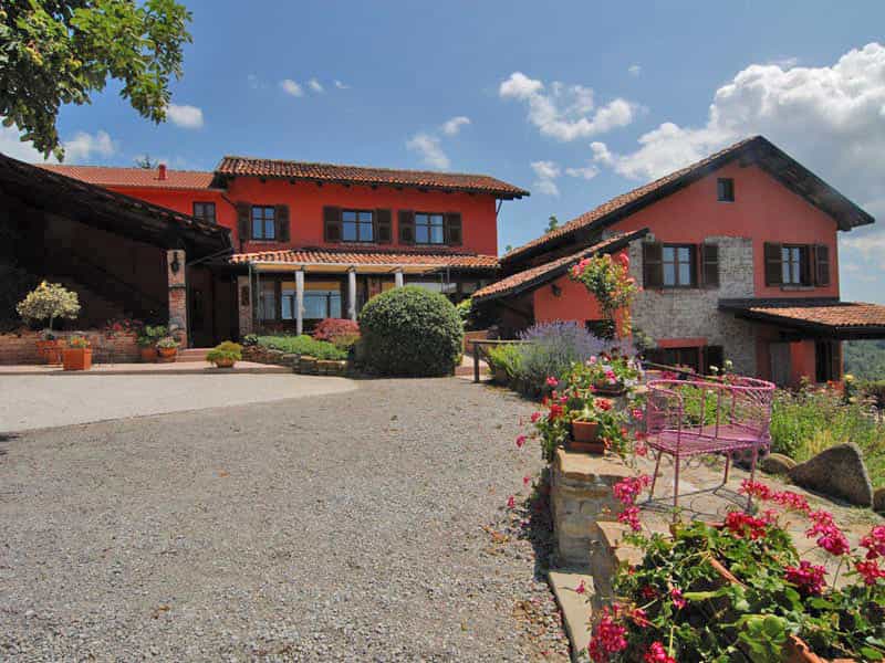 Casa nel Murazzano, Piedmont 11598697