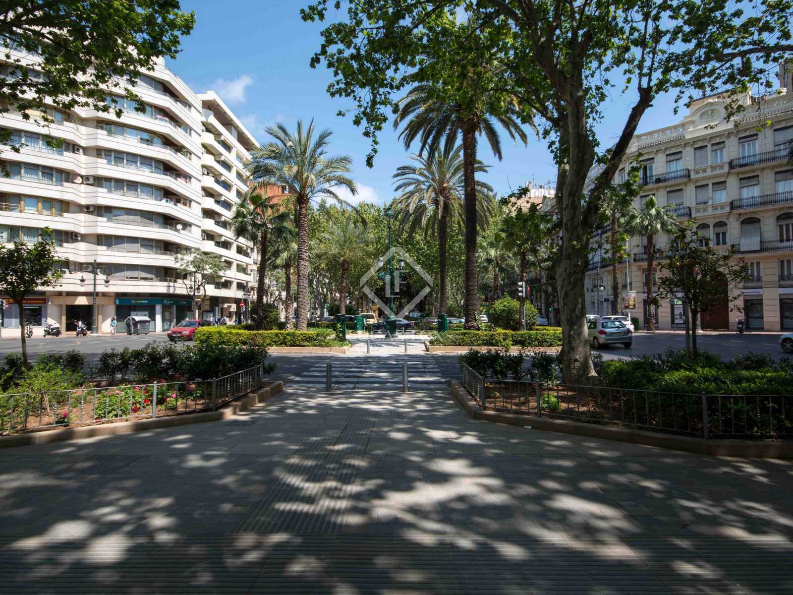 Condominium in Valencia, Valencian Community 11599711