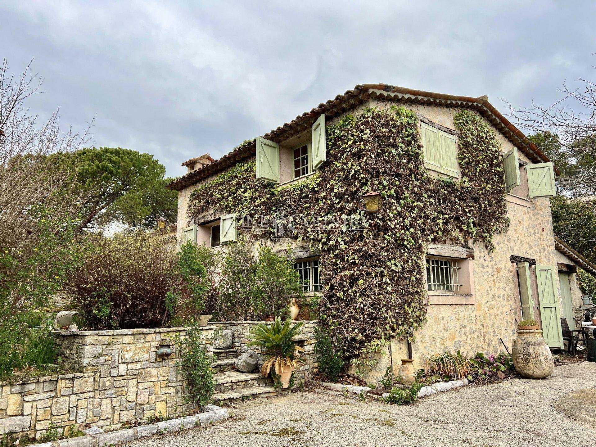 Casa nel Mougins, Provenza-Alpi-Costa Azzurra 11600167