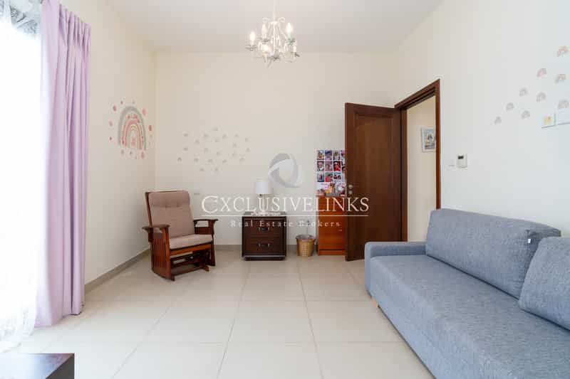 Huis in Abu Dhabi, Abu Dhabi 11601481