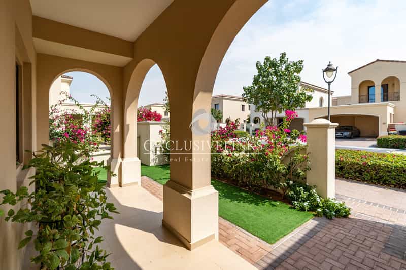 بيت في Abu Dhabi, Abu Dhabi 11601481