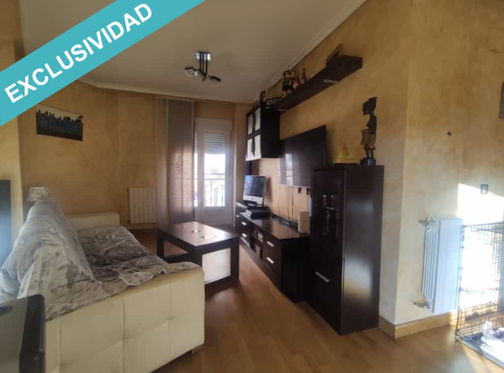 Condominium in Illescas, Castilla-La Mancha 11602970