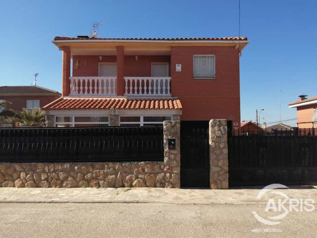 Hus i Valmojado, Castille-La Mancha 11603060