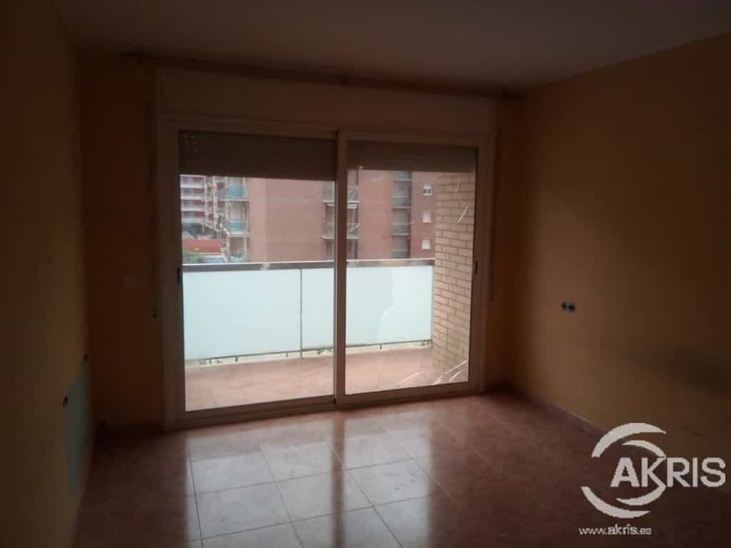 Condominium in Santa Susana, Catalonia 11603097