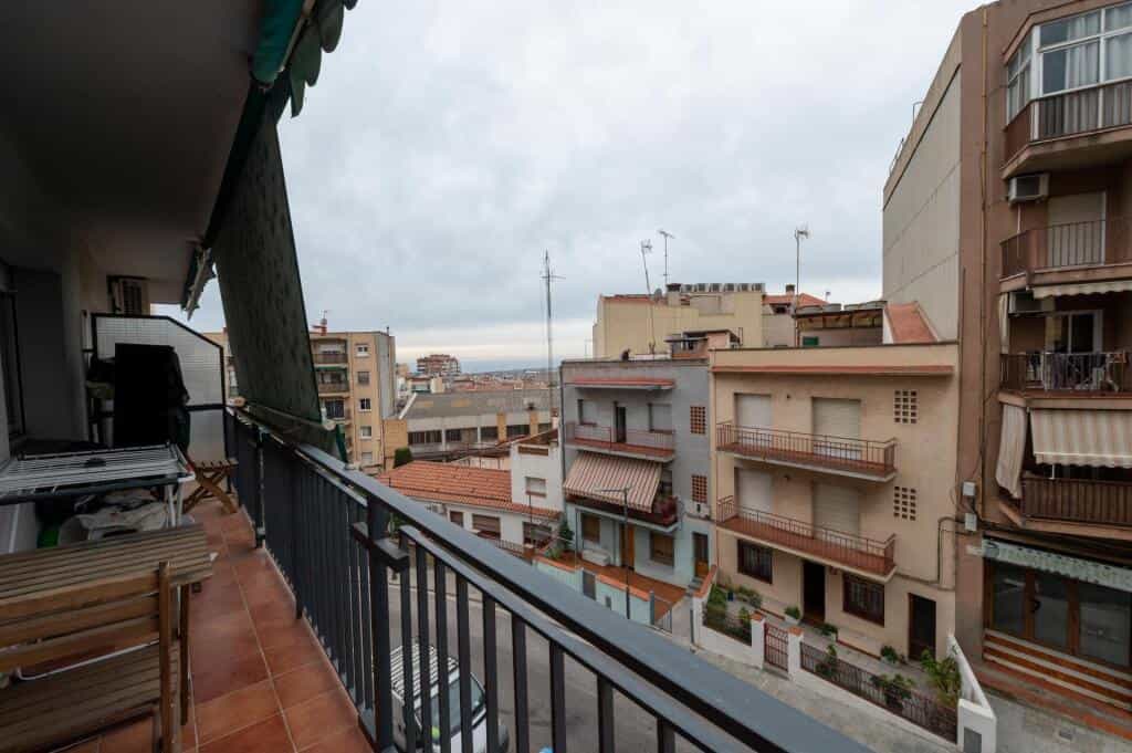 公寓 在 Mataró, Catalunya 11603166