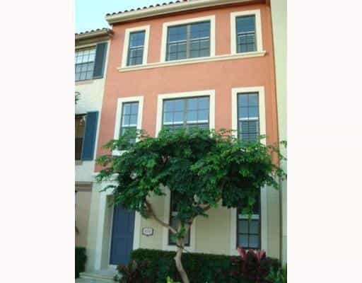 House in Palm Beach, Florida 11603411