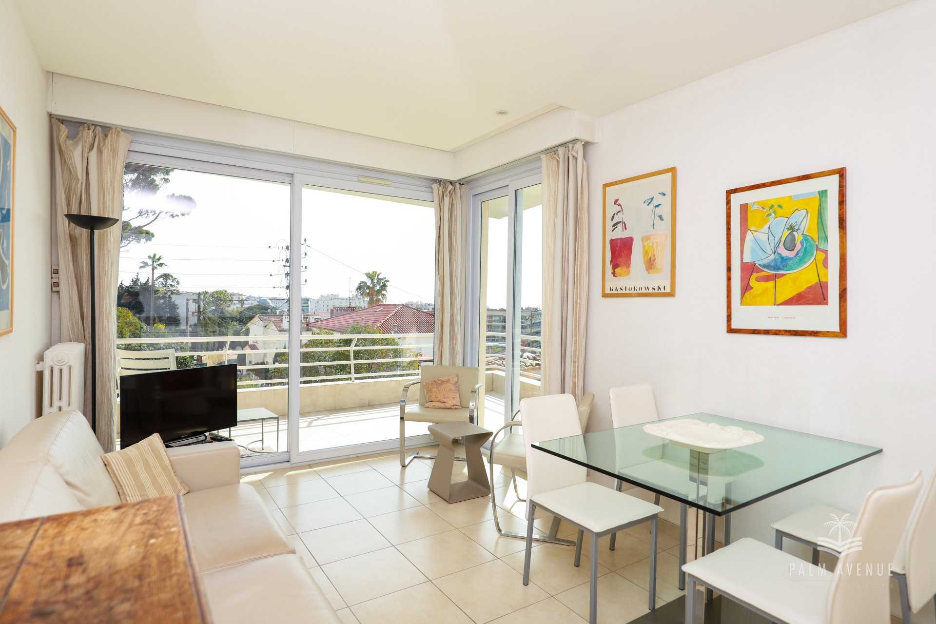 Residential in Cannes, Alpes-Maritimes 11607316