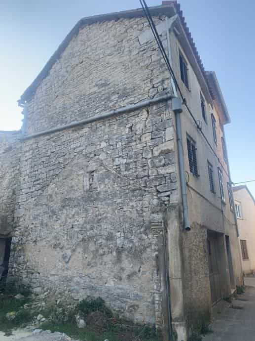 House in Vodnjan, Istarska Zupanija 11607481