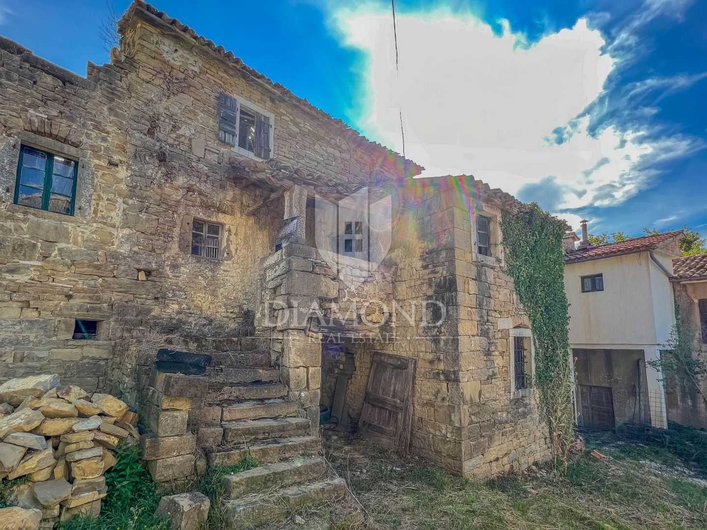 House in Buzet, Istria County 11607869