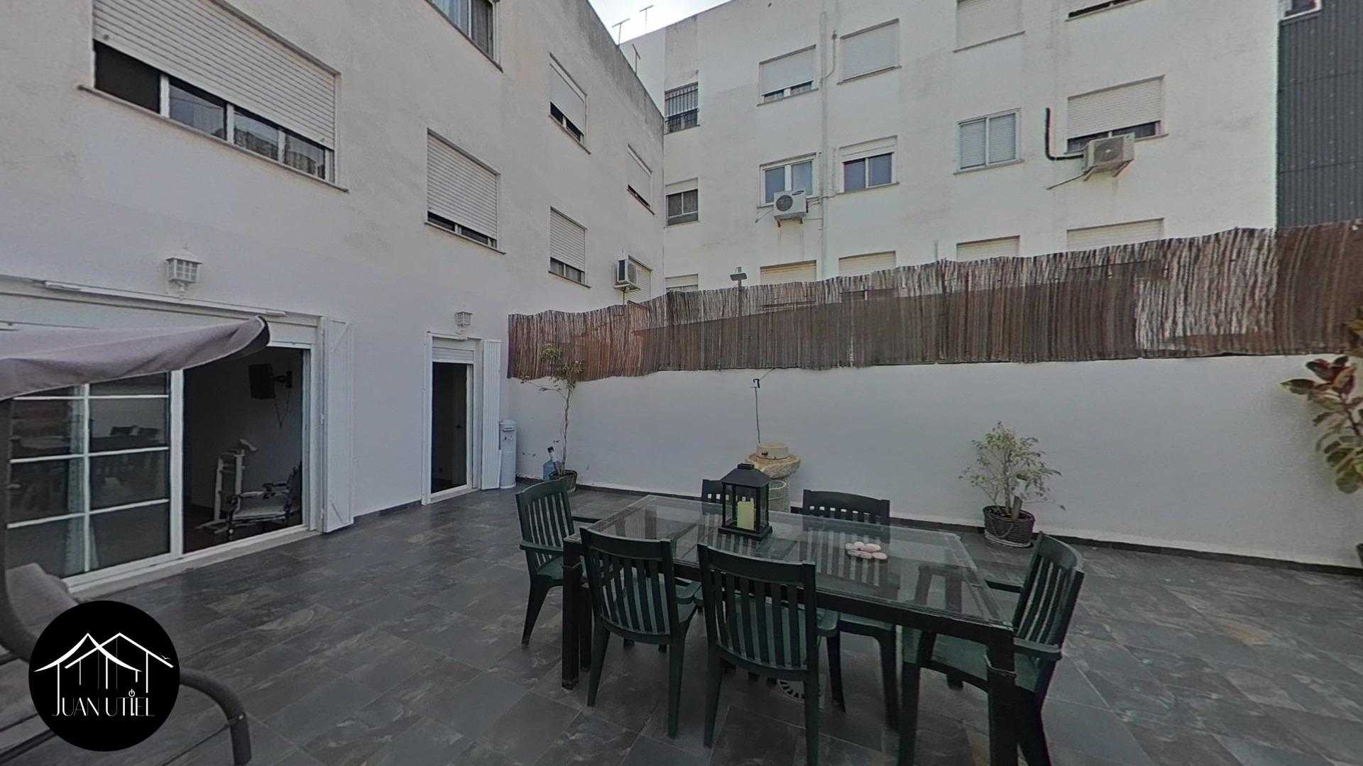 Condominium in Lugar Nuevo de la Corona, Valencia 11609080