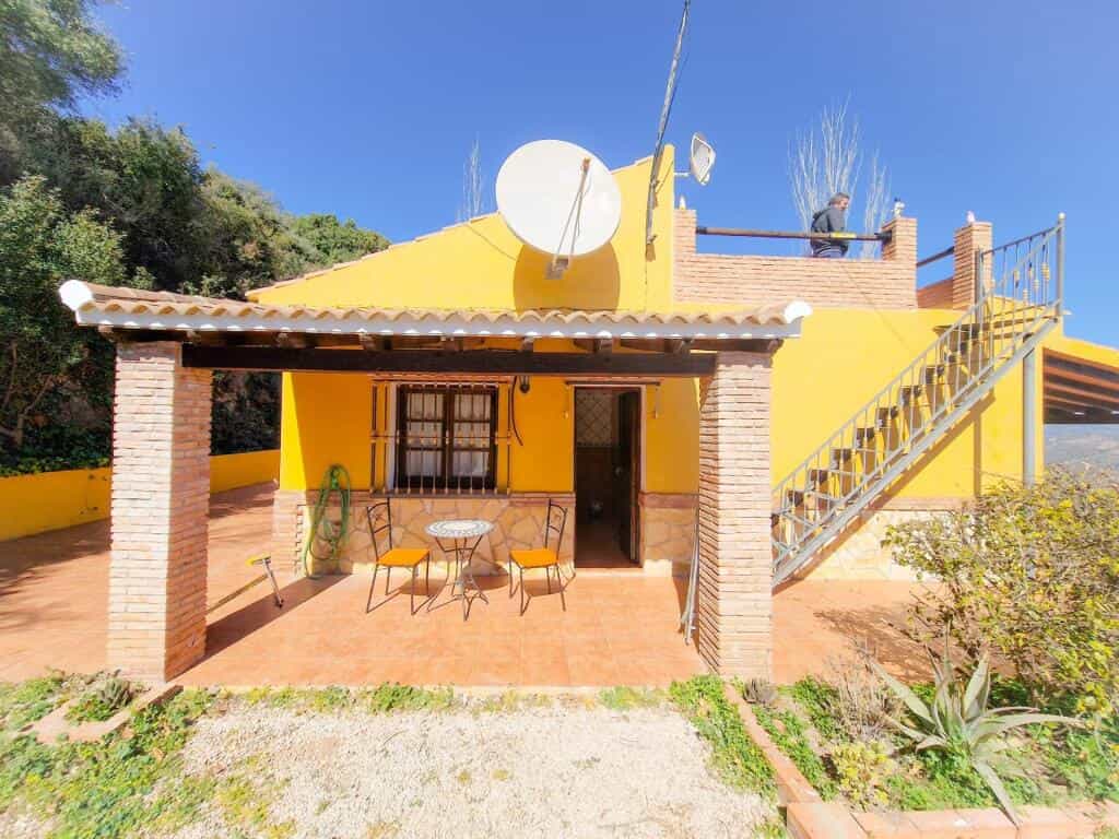 Talo sisään Comares, Andalusia 11611050