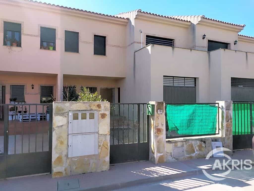 Huis in Santa Olalla, Castilla-La Mancha 11611082