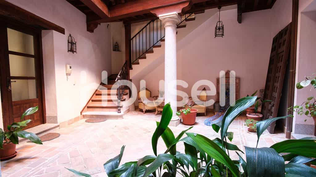 House in Toledo, Castille-La Mancha 11611116