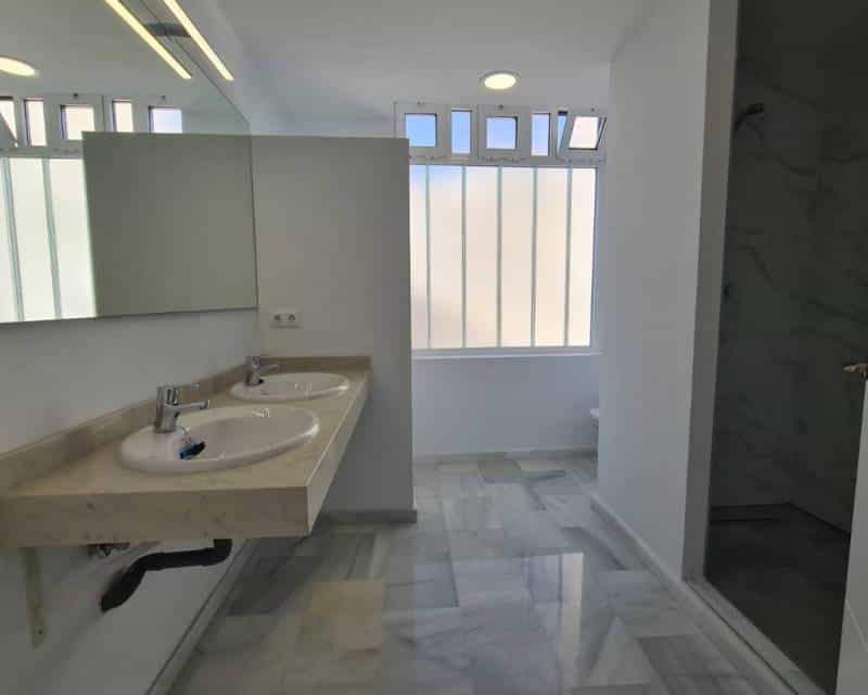 Condominium in Alicante, Valencia 11611547