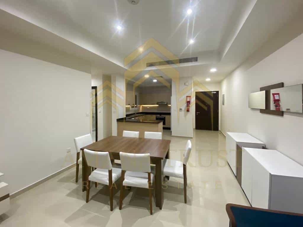 Condominium in Nu'ayjah, Ad Dawhah 11612274