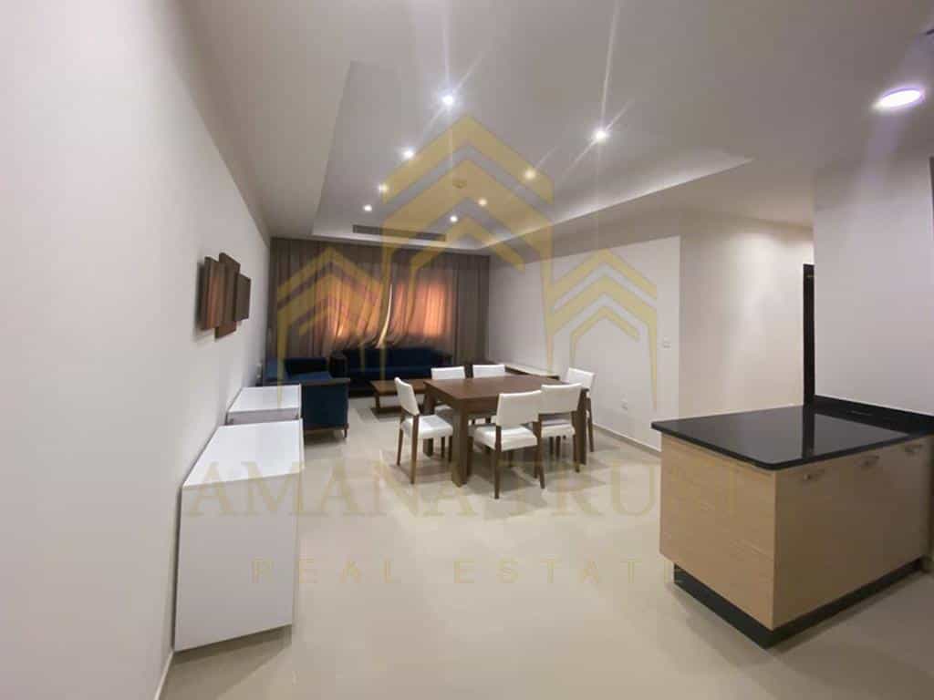 Condominium in Nu'ayjah, Ad Dawhah 11612274