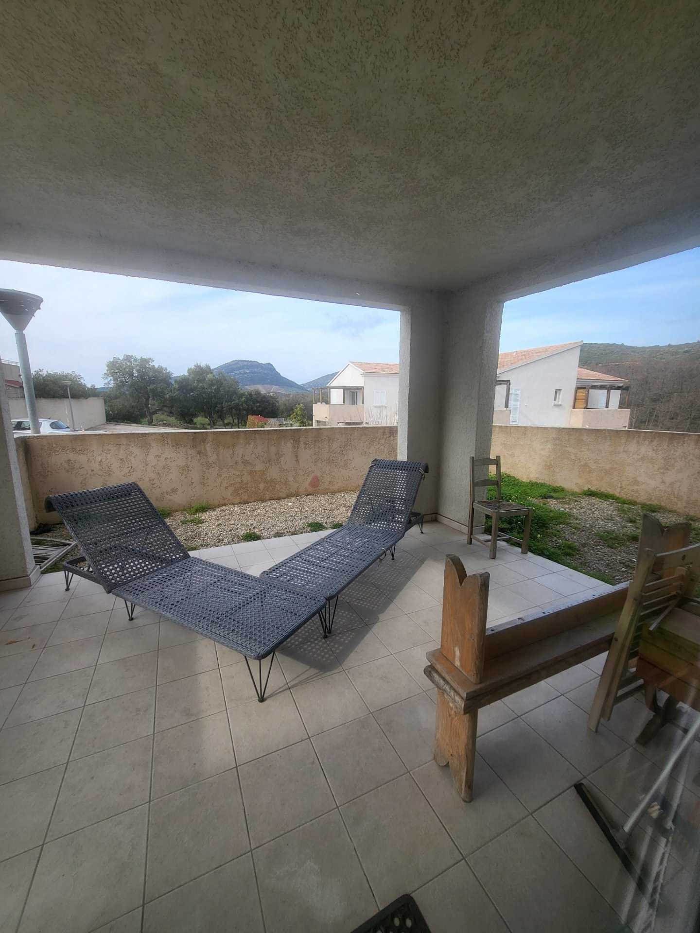 Eigentumswohnung im Oletta, Korsika 11613496
