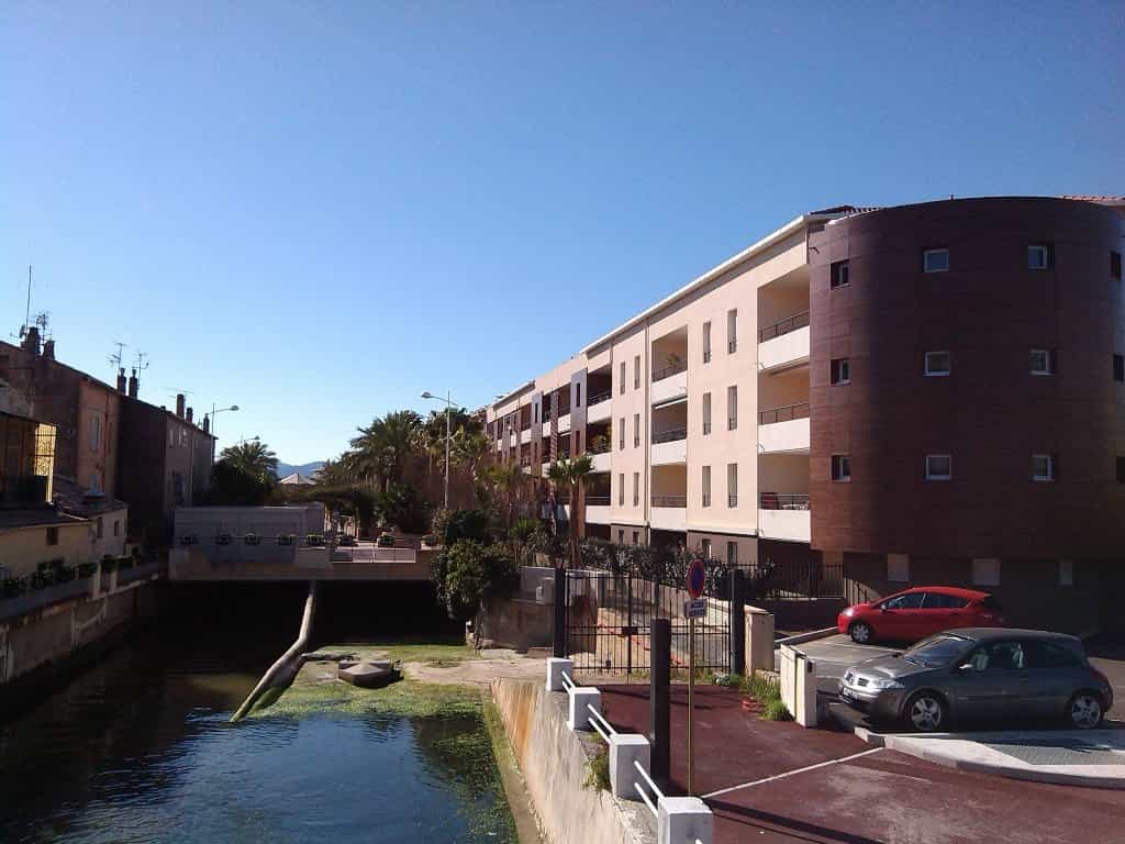 Condominium dans Saint-Raphaël, Provence-Alpes-Côte d'Azur 11613511