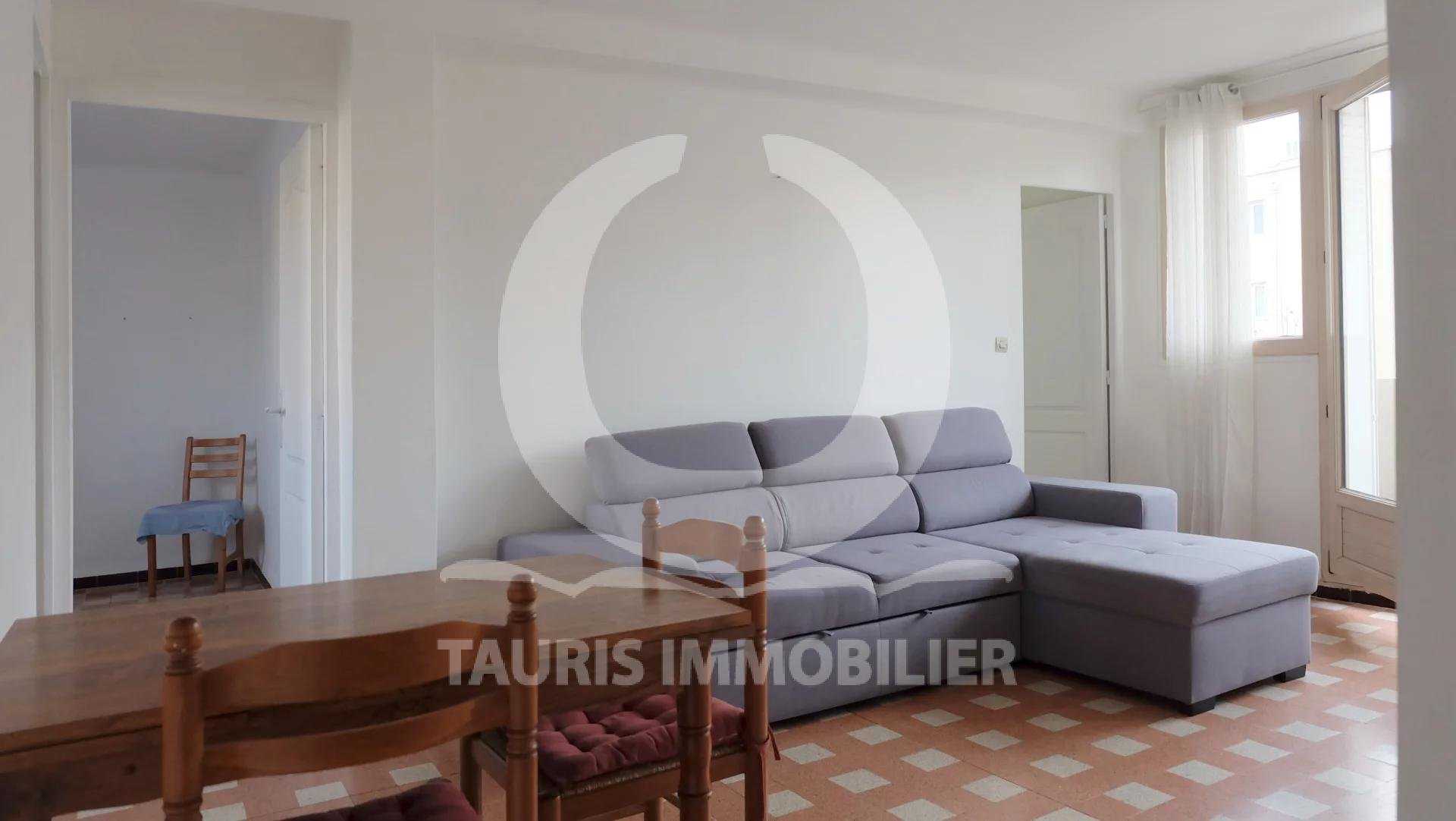 Condominium in Marseille, Provence-Alpes-Cote d'Azur 11613513