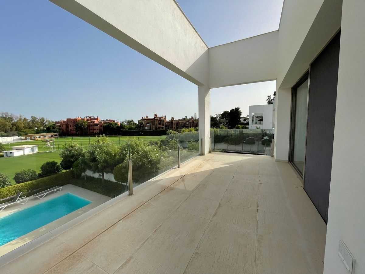 Несколько домов в Marbella, Andalucía 11614529