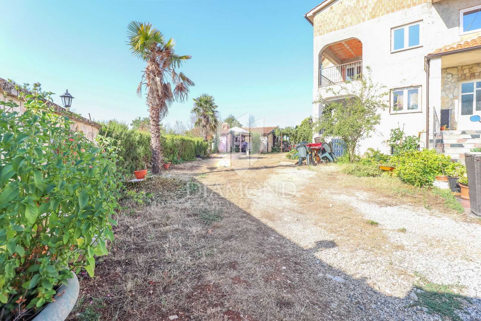 Casa nel Vrsar, Istria County 11614651