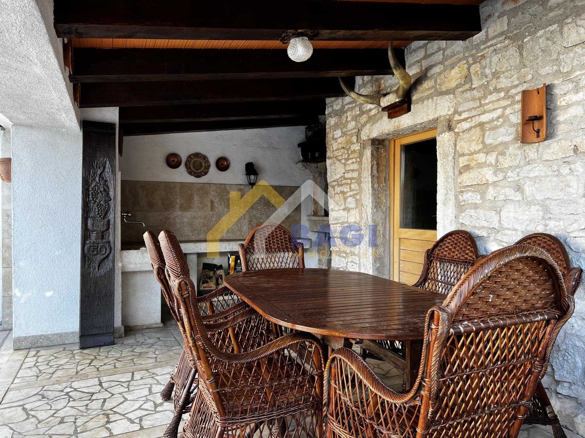 Dom w Kanfanar, Istarska Zupanija 11615061