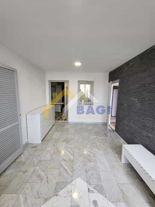 Condominium in Baal, Istarska Zupanija 11615299