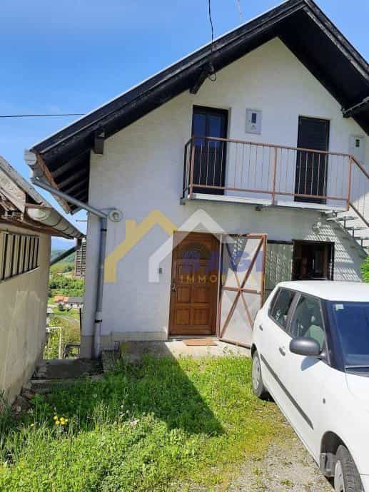 Dom w Hrascina, Zupanija Krapińsko-Zagórska 11615450