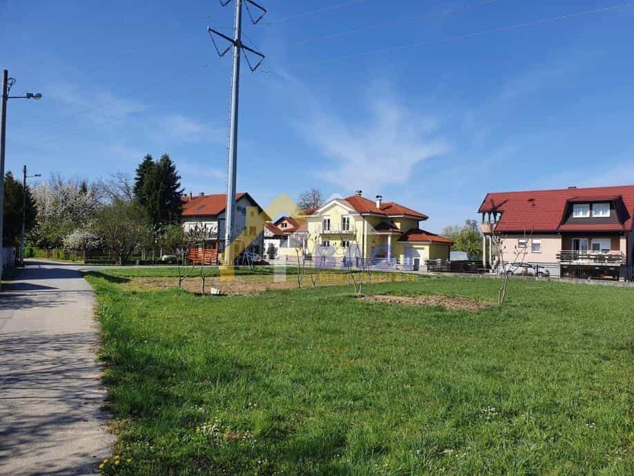Tanah di Beruntung, Zagreb, Lulusan 11615603