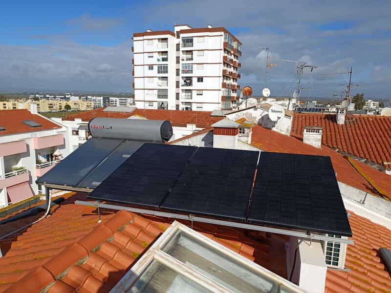 Condominium in Vila Real de Santo António, Faro District 11615849