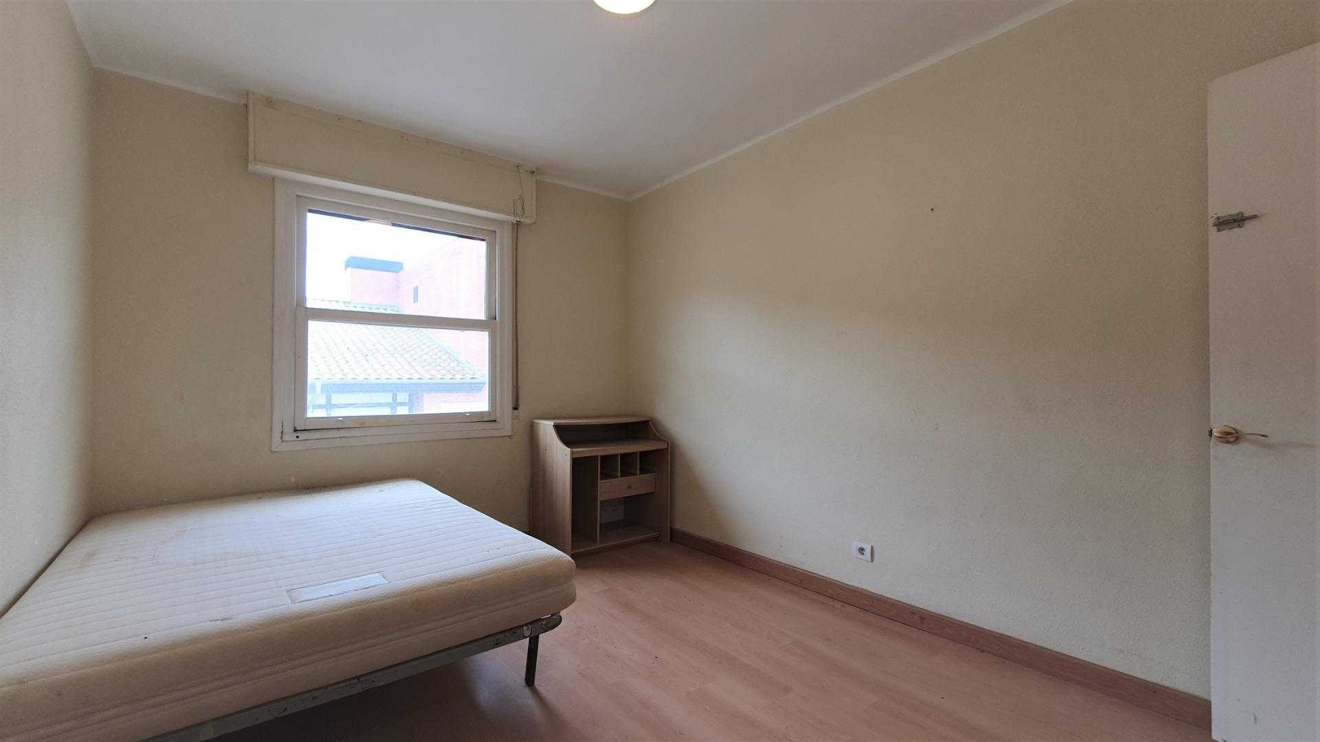 Condominium in Aracaldo, Baskenland 11616353