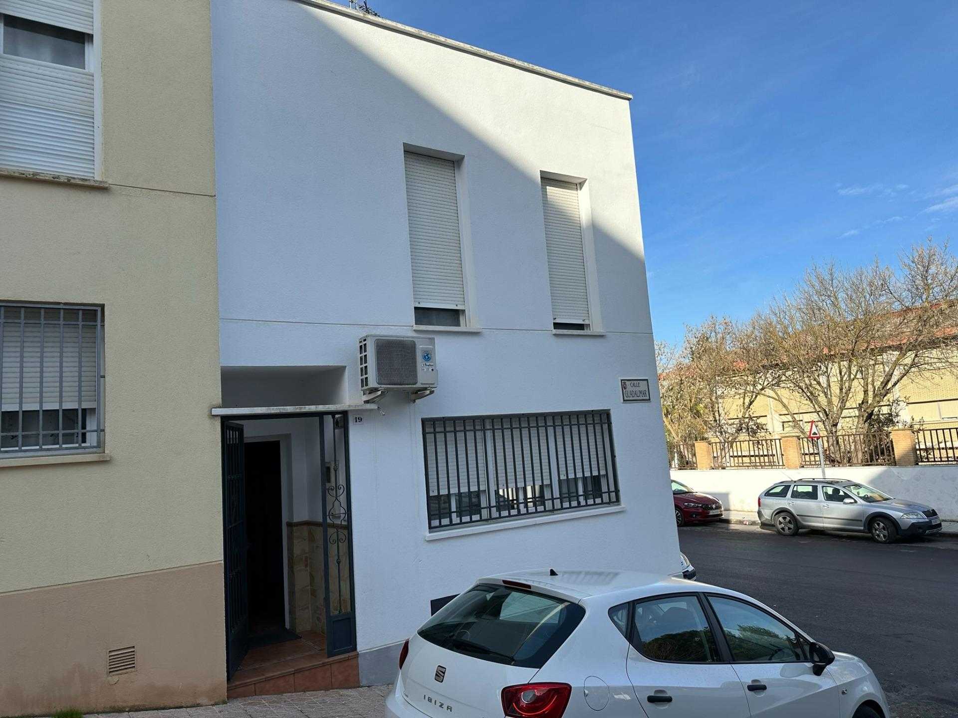 मकान में Mengíbar, Andalucía 11616356
