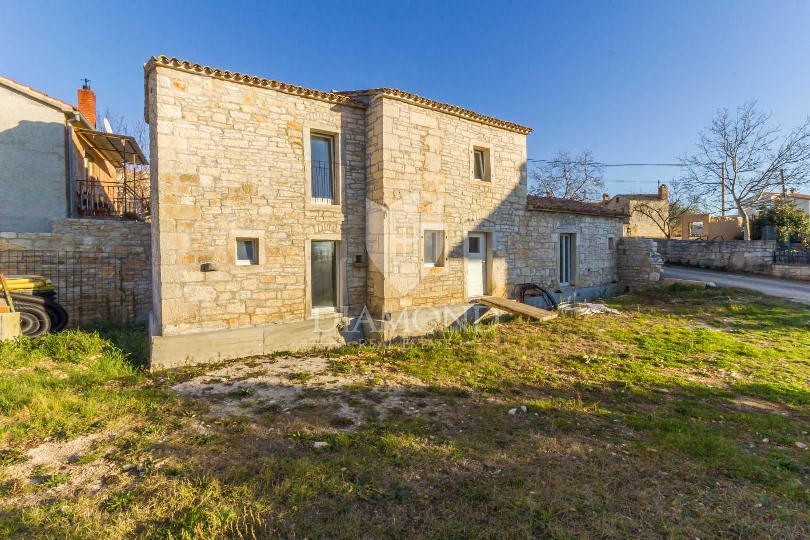 rumah dalam Sveti Petar u Sumi, Istarska Zupanija 11616623