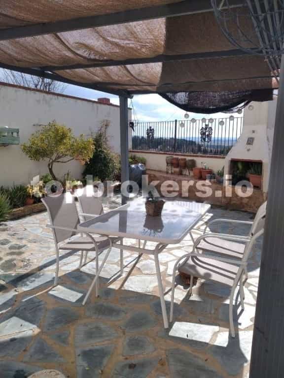 House in Chinchilla de Monte Aragon, Castille-La Mancha 11616714