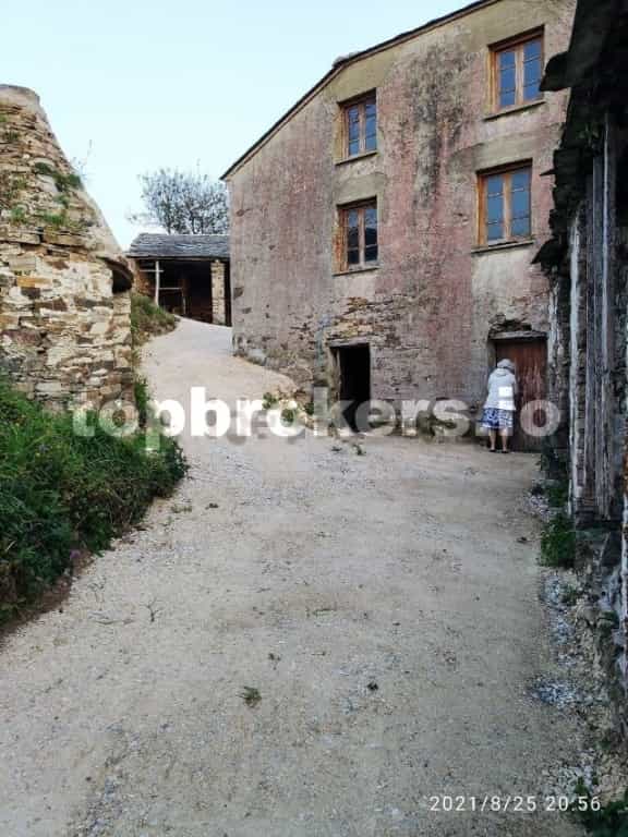 Rumah di Castropol, Asturias 11616722