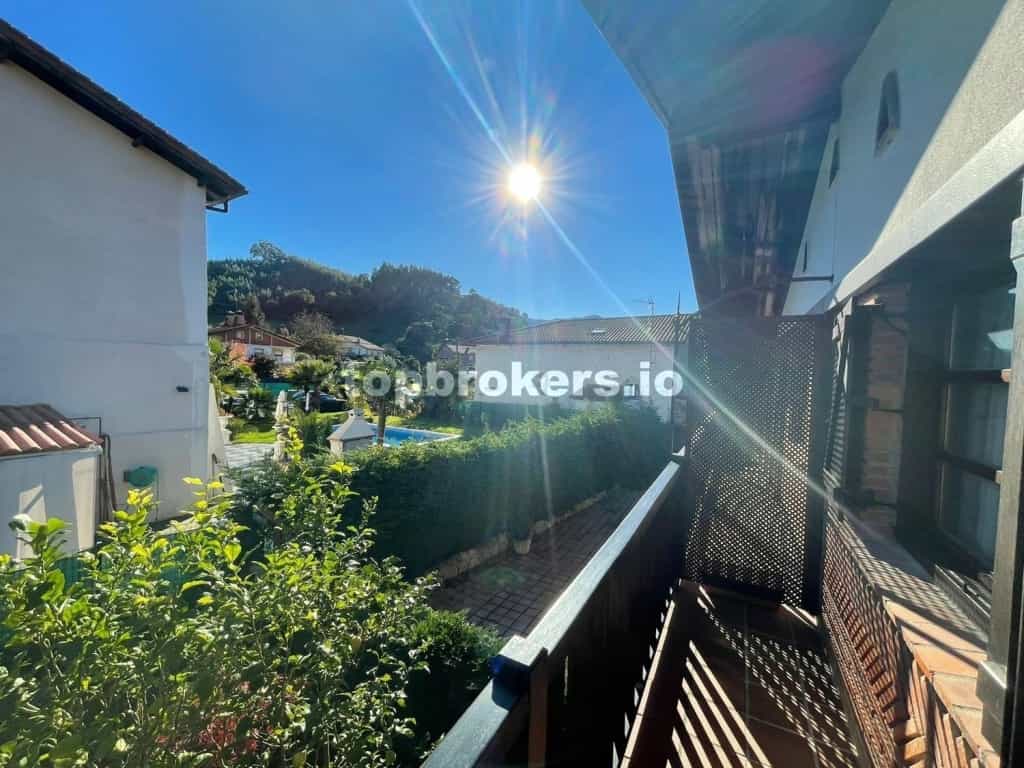 House in Castro-Urdiales, Cantabria 11616728
