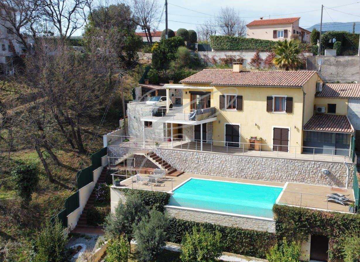 House in Menton, Provence-Alpes-Cote d'Azur 11616803