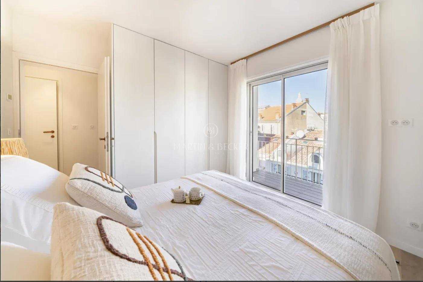 公寓 在 Cannes, Alpes-Maritimes 11616851