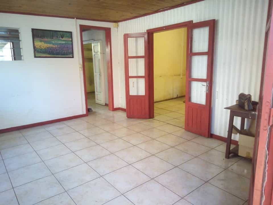 σπίτι σε Saint-Louis, La Réunion 11616868