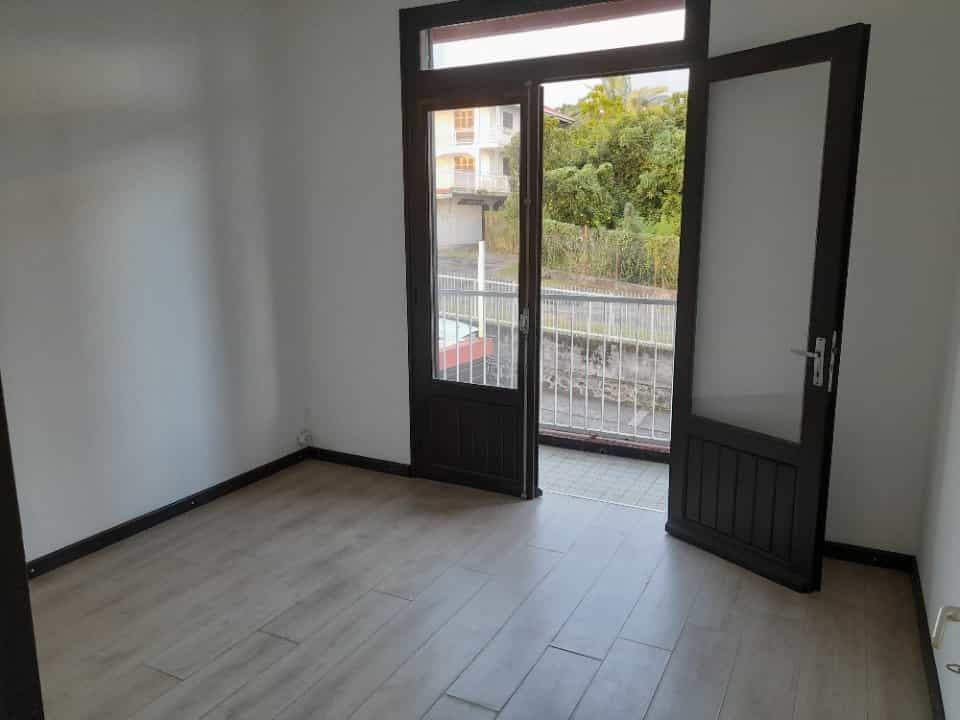 公寓 在 La Rivière, La Réunion 11616892