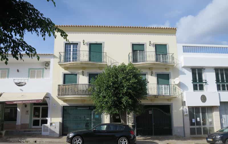 Condominium in Moncarapacho, Faro 11617034