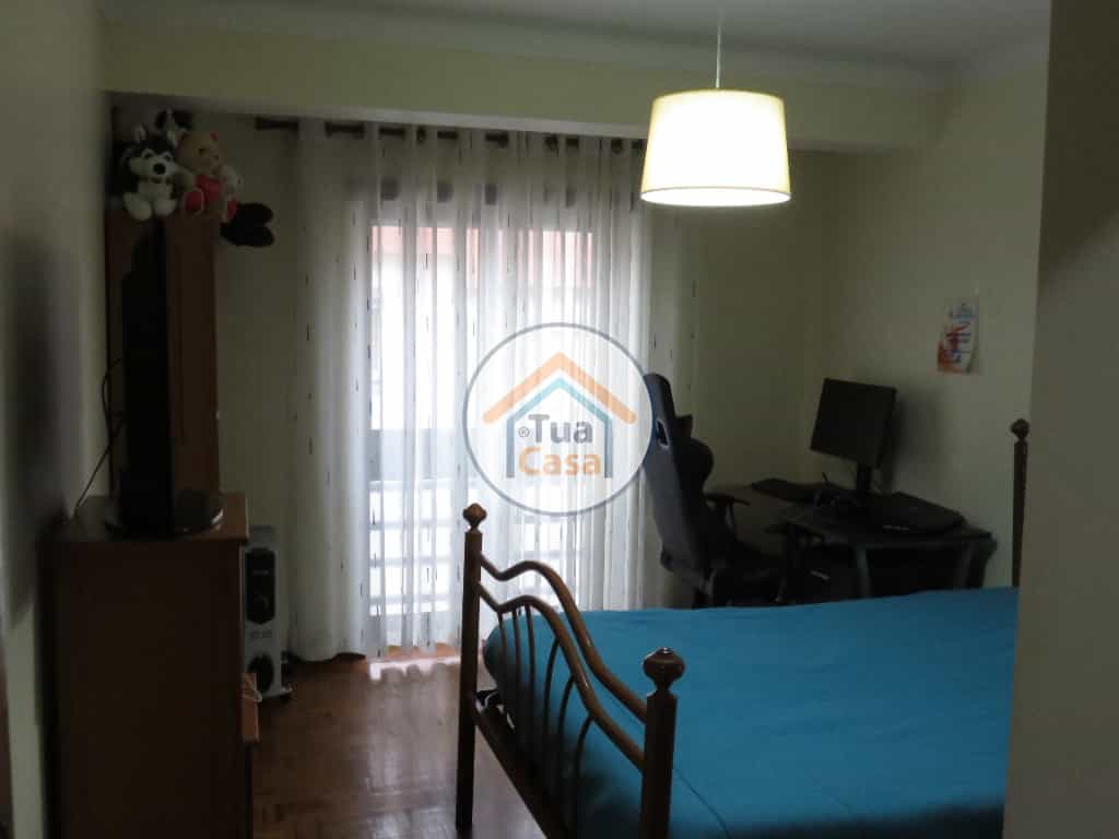 Condominium in Donas, Castelo Branco District 11617453