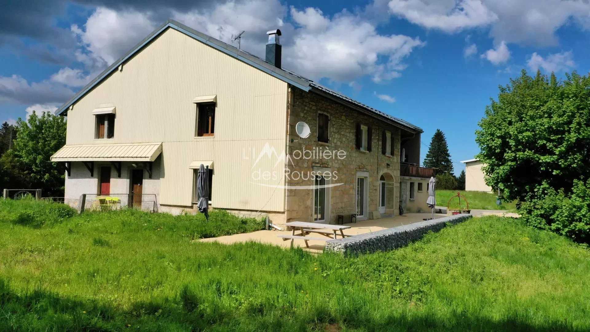 Other in Les Rousses, Bourgogne-Franche-Comte 11617683