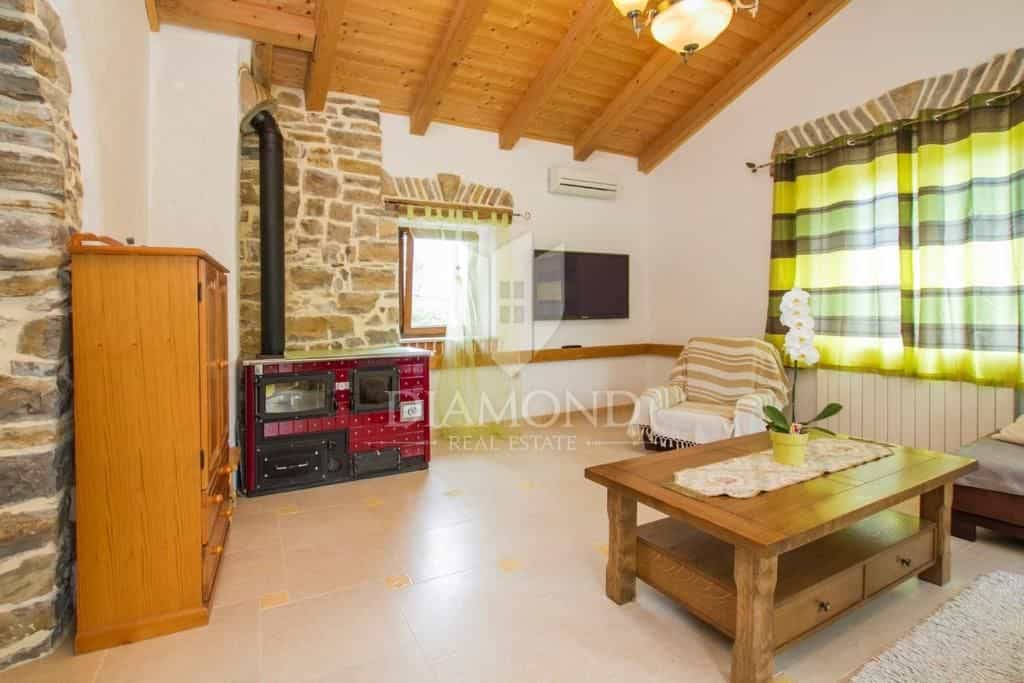 Casa nel Tupljak, Istria County 11618256